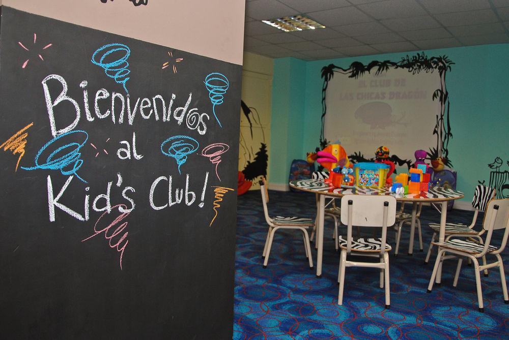 Howard Johnson Plaza Resort & Casino Mayorazgo Paraná Extérieur photo A children's club at a hotel